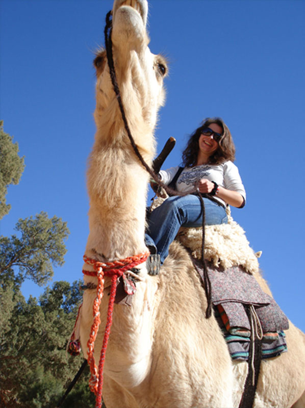 Karin Schneider, Freiburg on the multiple-award-winning camel of the sheik